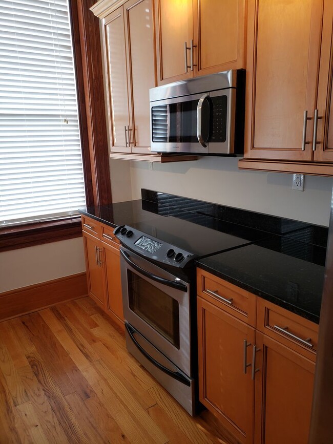 Building Photo - 2 BR/ 2BA Condo in Downtown Tampa