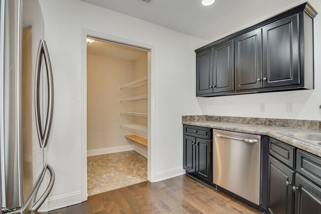 Building Photo - Ranch House in North Augusta