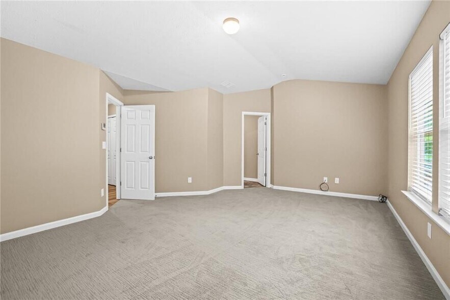 Building Photo - 1619 Park Brooke Cir SW
