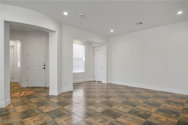 Building Photo - 10506 Calico Pines Ave