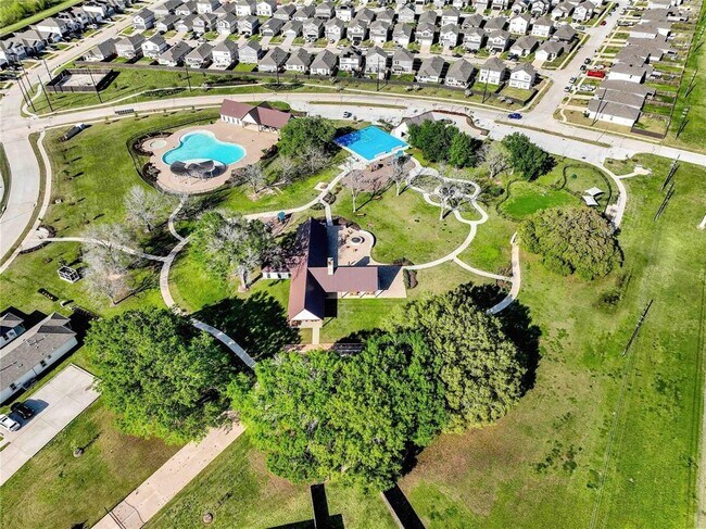 Building Photo - 23823 Escardilla Dr