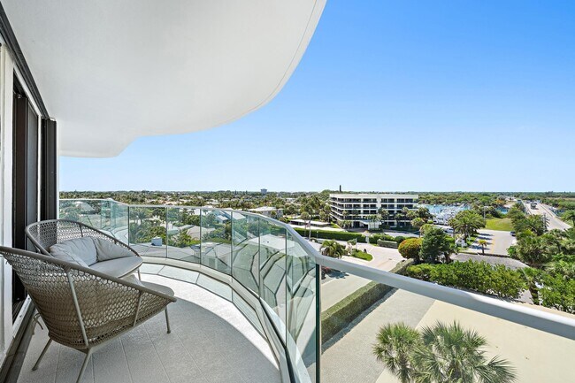 Building Photo - 100 S Beach Rd