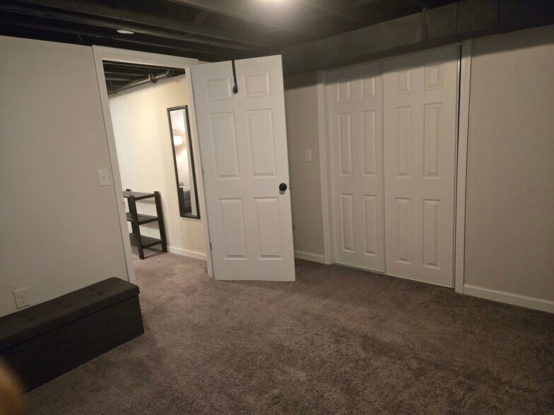 Building Photo - 1536 Arling Ave