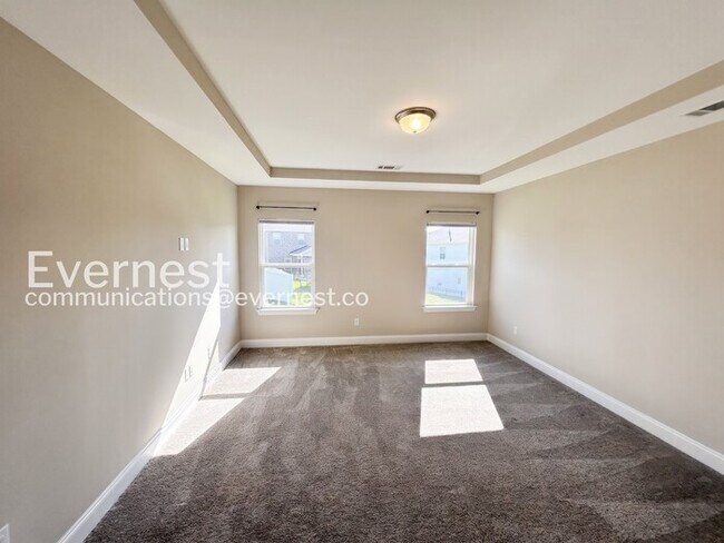 Building Photo - Modern Comfort Meets Community Charm with Garage  / 4 Beds & 3.5 baths / Available Now!