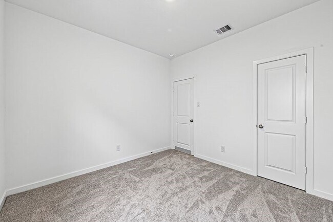 Building Photo - 16307 Chestnut Hvn Ln