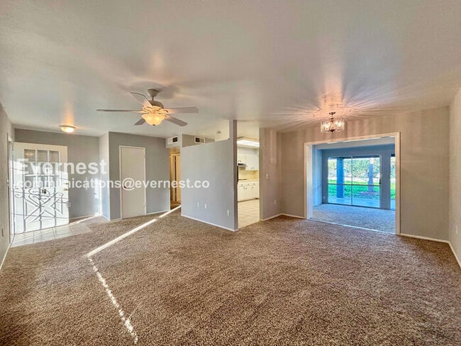 Building Photo - 28848 Del Monte Dr