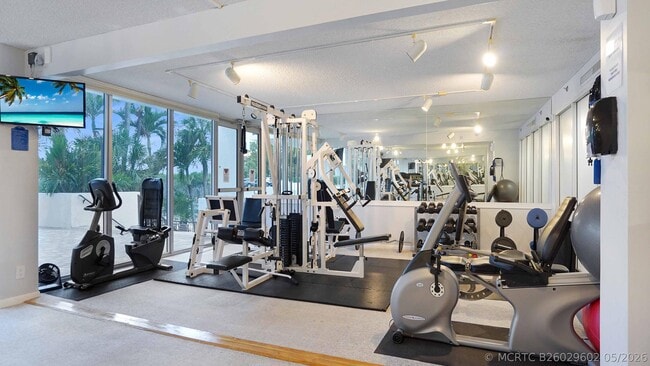 Building Photo - 4750 S Ocean Blvd