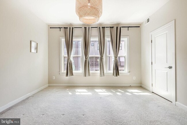 Building Photo - 2335 Water Promenade Ave