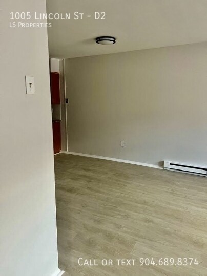 Building Photo - 1005-1015 Lincoln St