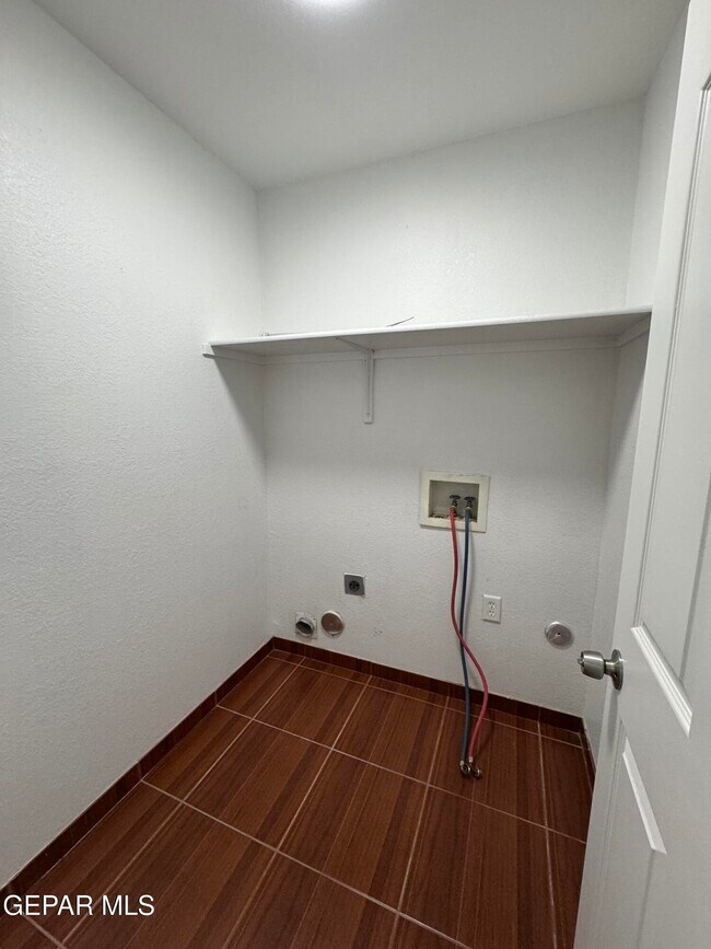 Building Photo - 14069 Jason Crandall Dr
