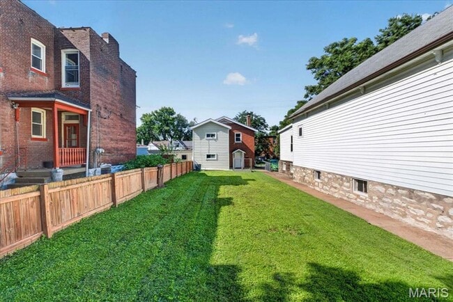 Building Photo - Cute Tower Grove South Home