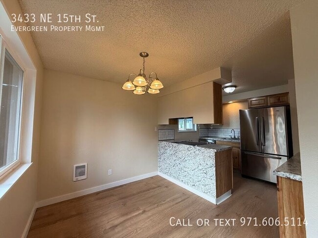 Building Photo - 3433 NE 15th St