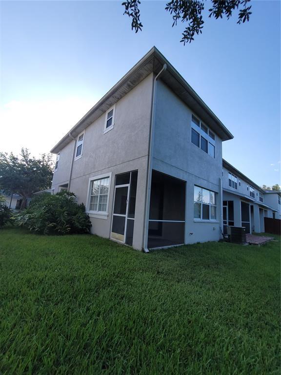 Building Photo - 19239 Stone Hedge Dr