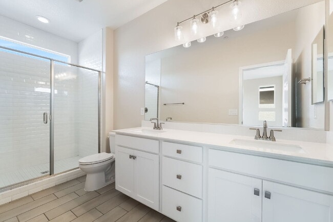 Building Photo - 3 Bedroom Townhome for Rent in Cadence Henderson | Solar Home | Master-Planned Community Near Las...