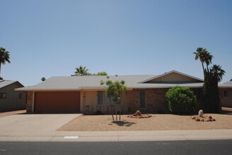Building Photo - 19626 N Lakeforest Dr