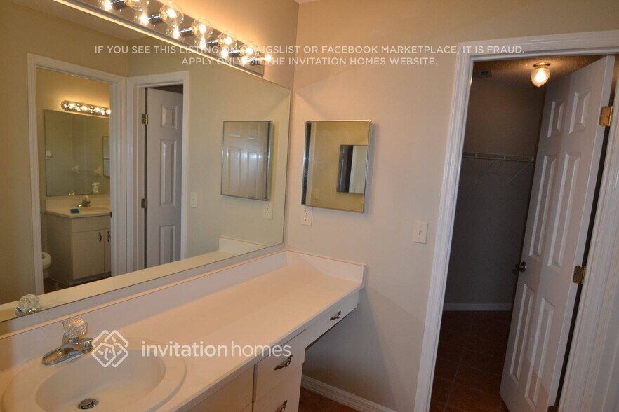 Building Photo - 415 Sandpiper Ct