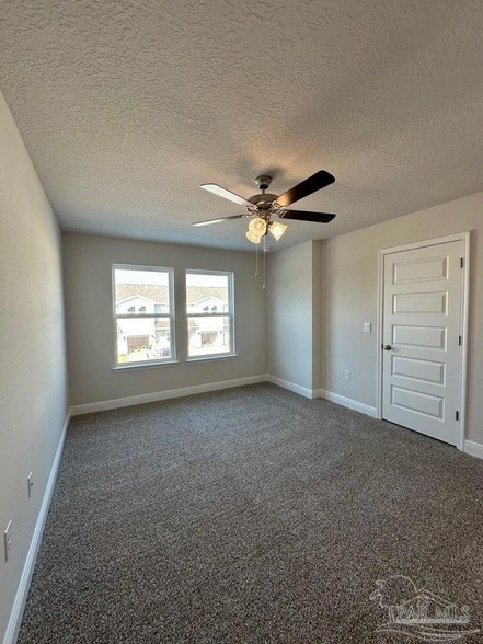 Building Photo - 5737 Stellarjay St