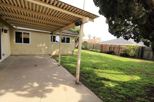 Building Photo - Oxnard Home Near Channel Islands Harbor