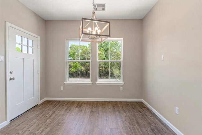 Building Photo - 5107 Groveton St