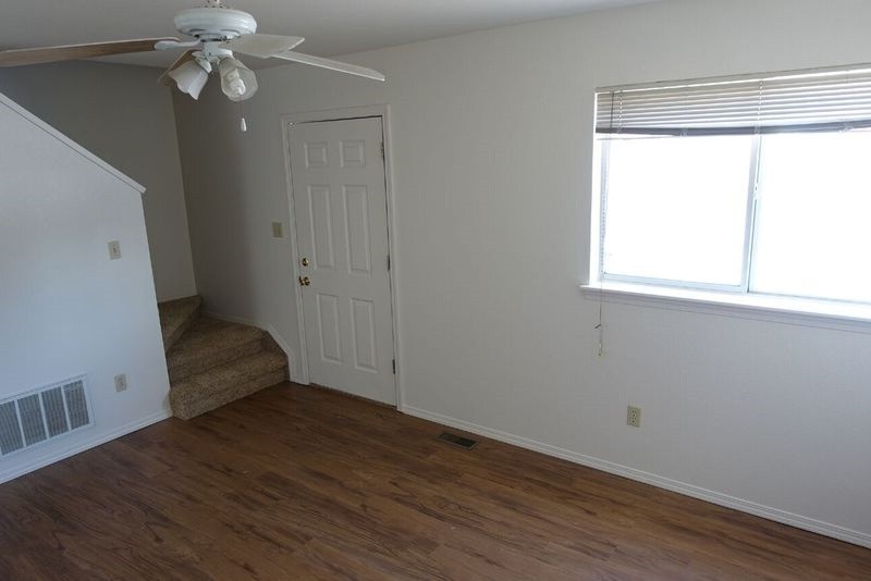 Living Room - 610 S Cedar St