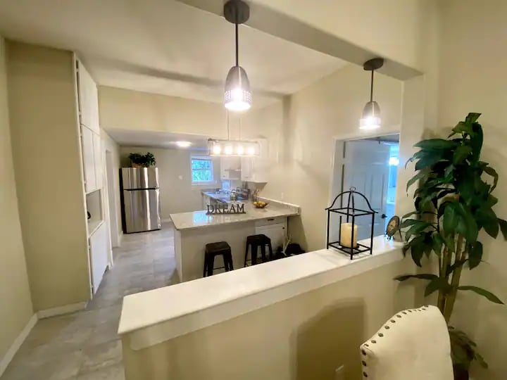 Building Photo - 1211 Santa Monica St