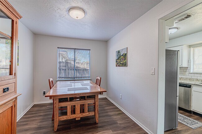 Building Photo - 4606 Fitzwater Dr