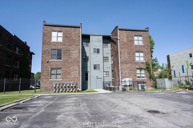 Building Photo - 3707 N Meridian St