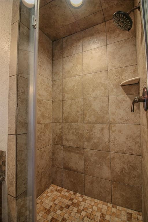 Building Photo - 13000 S Robinson Ave