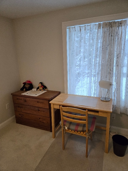 Building Photo - 24 Mason Rd