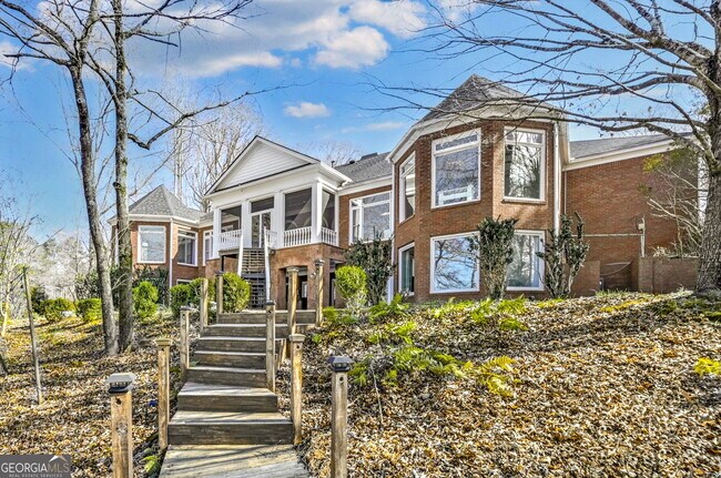 Building Photo - 300 Island Cove Dr