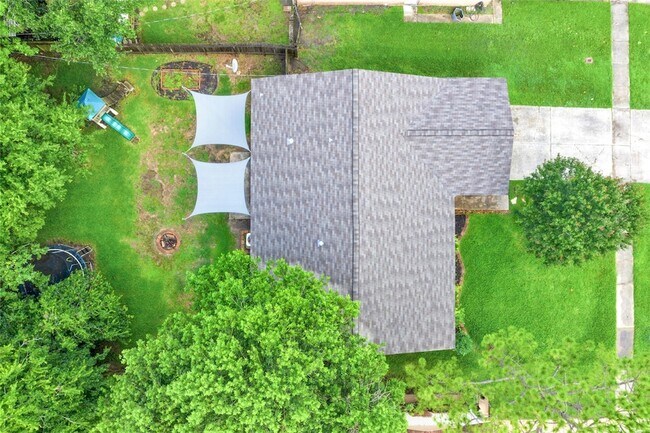 Building Photo - 6219 Silver Leaf Dr