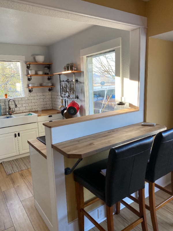 Building Photo - 1015 Laughlin St