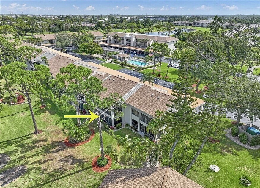 Building Photo - 5625 Trailwinds Dr
