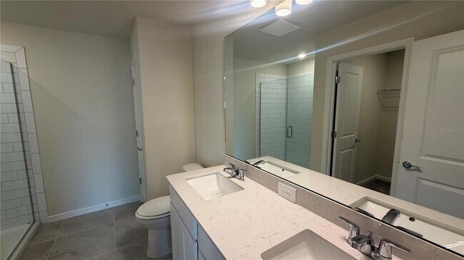 Building Photo - 2133 Southbury Dr