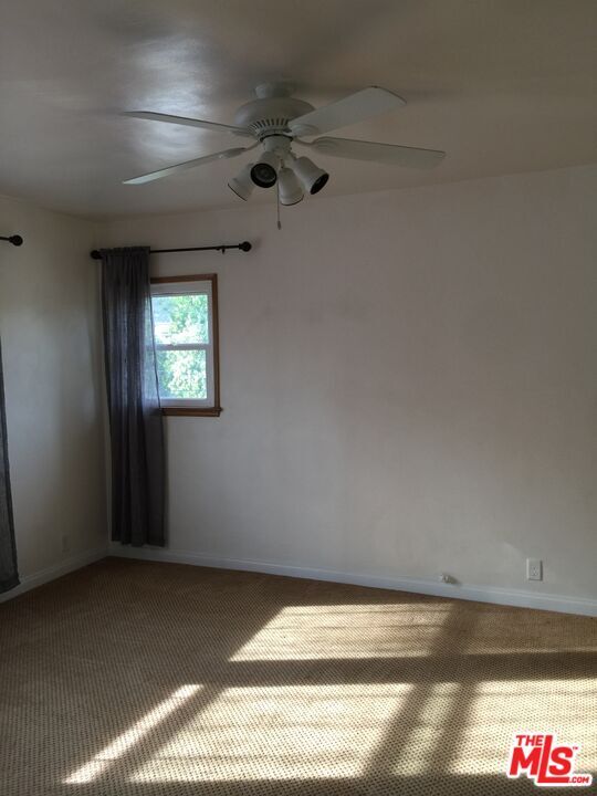 Building Photo - 4425 Victoria Park Pl