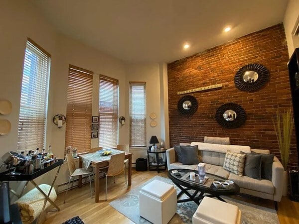 Building Photo - 312 Columbus Ave