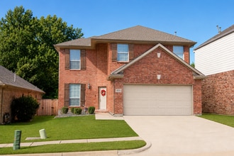 Building Photo - 2805 Gooseberry Dr
