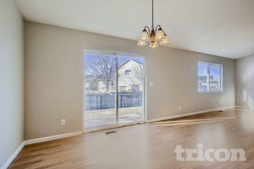 Building Photo - 1711 86th Ave