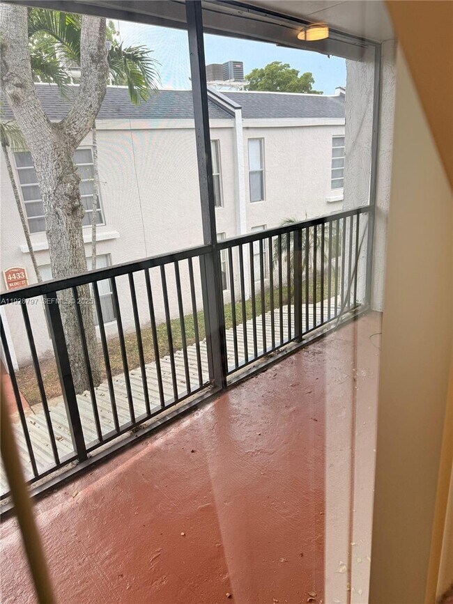 Building Photo - 4431 Treehouse Ln