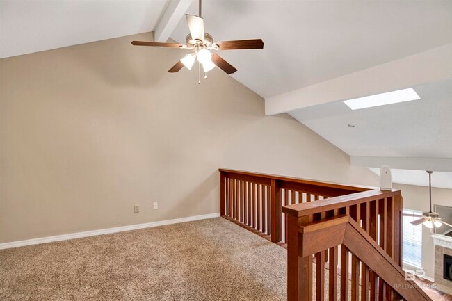 Building Photo - 200 Parma Dr