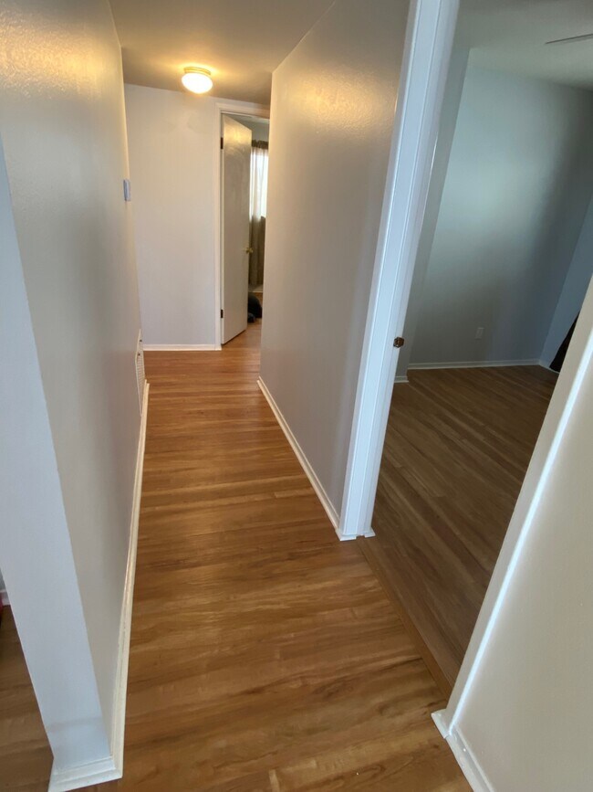 Building Photo - 3133 Ocean Blvd