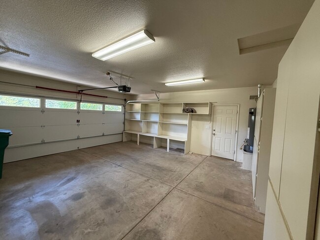 Building Photo - Desirable Uptown Sedona In the Orchards 3 ...