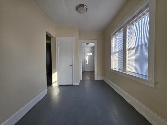 Building Photo - 1515 Taylor Ave