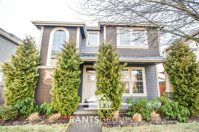 Primary Photo - Beautiful home in Puyallup! Easy Commute t...