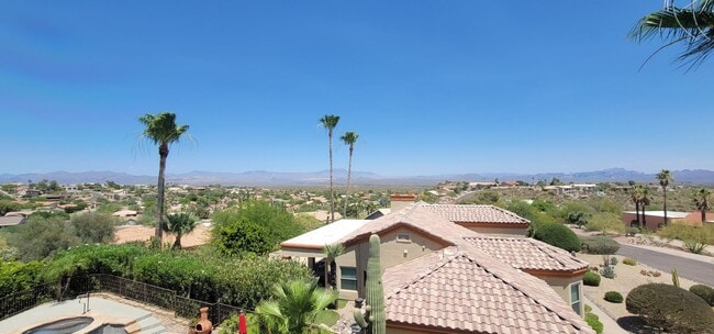 Building Photo - 16055 N Overlook Ct