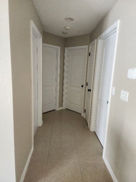 Building Photo - 317 Puffer Ct