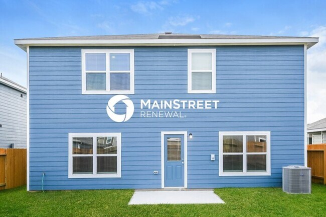 Building Photo - 5 Bedroom Pet-Friendly Home in Magnolia, TX with Main Street Renewal