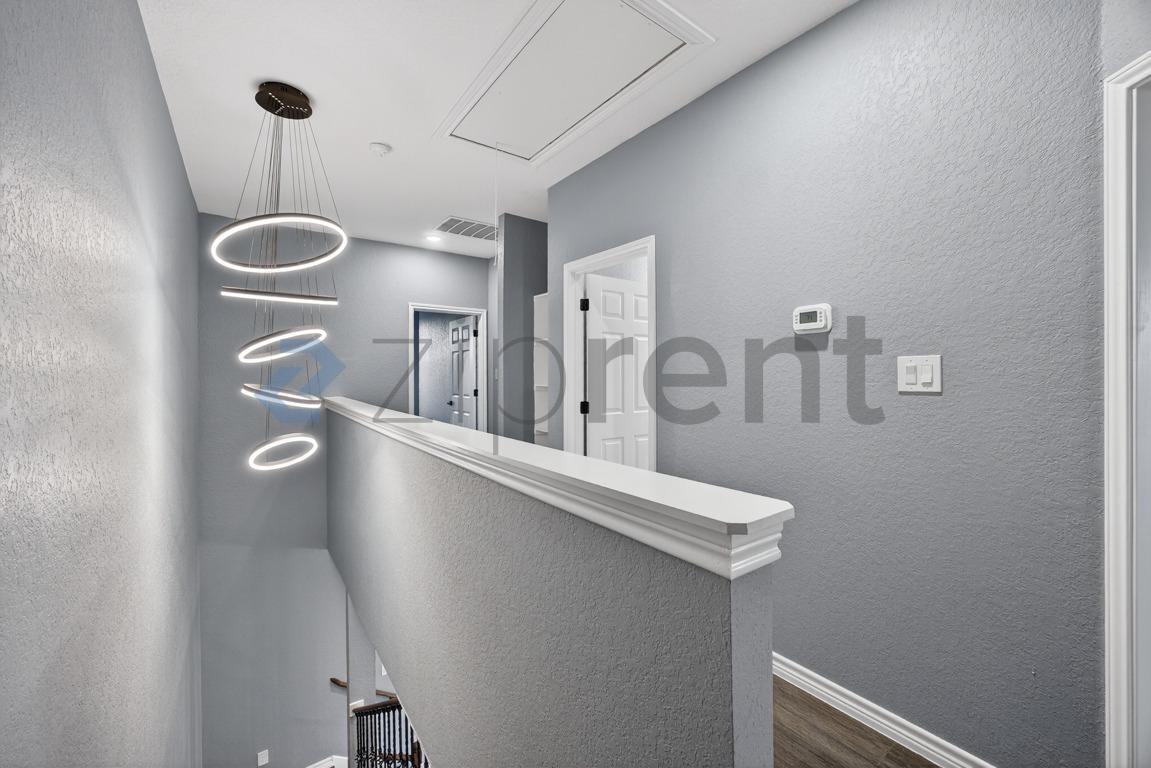 Building Photo - 113 Anderson Ave