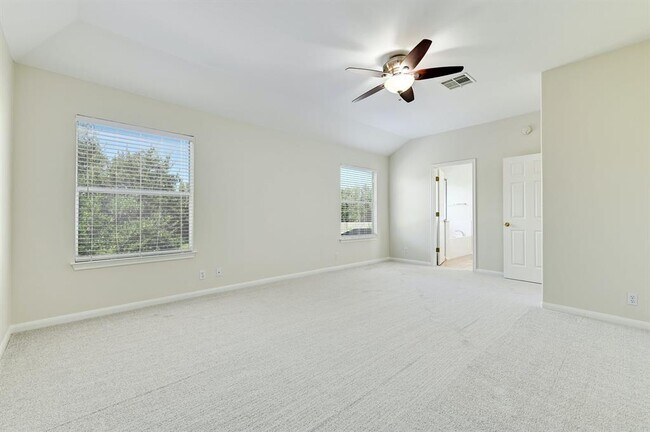 Building Photo - 20308 Farm Pond Ln