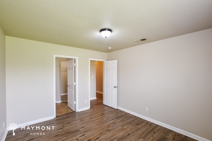 Building Photo - 16765 Wellhouse Dr